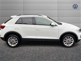 Volkswagen T-Roc Image 4
