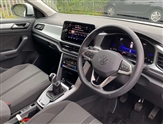Volkswagen T-Roc Image 6