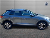 Volkswagen T-Roc Image 4