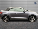 Volkswagen T-Roc Image 4