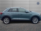 Volkswagen T-Roc Image 4