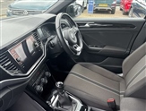 Volkswagen T-Roc Image 2