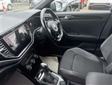 Volkswagen T-Roc Image 2