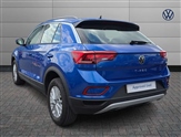 Volkswagen T-Roc Image 3