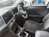 Volkswagen T-Roc Image 2