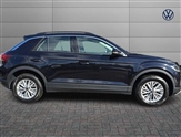 Volkswagen T-Roc Image 4