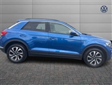 Volkswagen T-Roc Image 4