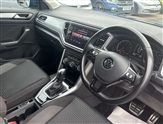 Volkswagen T-Roc Image 6