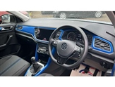 Volkswagen T-Roc Image 6