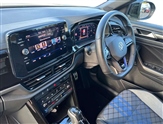 Volkswagen T-Roc Image 2