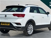Volkswagen T-Roc Image 3