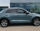Volkswagen T-Roc Image 4