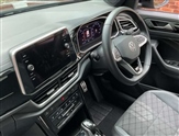 Volkswagen T-Roc Image 2