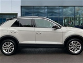 Volkswagen T-Roc Image 4