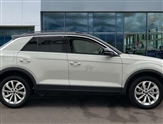 Volkswagen T-Roc Image 4