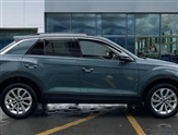 Volkswagen T-Roc Image 4