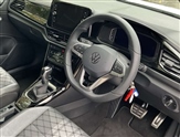 Volkswagen T-Roc Image 6