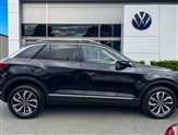 Volkswagen T-Roc Image 3