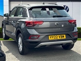 Volkswagen T-Roc Image 2