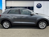 Volkswagen T-Roc Image 3