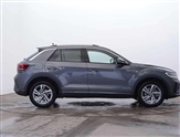 Volkswagen T-Roc Image 4