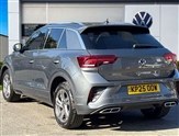 Volkswagen T-Roc Image 2