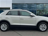 Volkswagen T-Roc Image 4