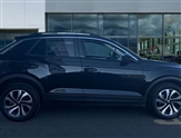 Volkswagen T-Roc Image 4