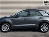Volkswagen T-Roc Image 6