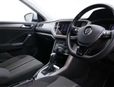 Volkswagen T-Roc Image 6