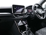 Volkswagen T-Roc Image 2