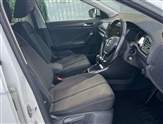 Volkswagen T-Roc Image 5
