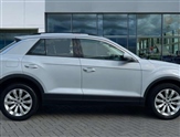 Volkswagen T-Roc Image 6