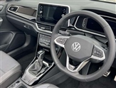 Volkswagen T-Roc Image 6