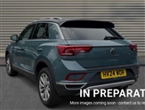 Volkswagen T-Roc Image 2