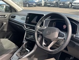Volkswagen T-Roc Image 6