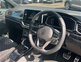 Volkswagen T-Roc Image 6