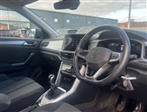 Volkswagen T-Roc Image 6