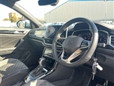 Volkswagen T-Roc Image 6