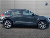 Volkswagen T-Roc Image 4