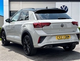 Volkswagen T-Roc Image 2