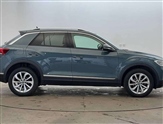Volkswagen T-Roc Image 4