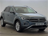 Volkswagen T-Roc Image 1