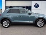 Volkswagen T-Roc Image 3