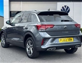Volkswagen T-Roc Image 2
