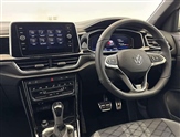 Volkswagen T-Roc Image 2