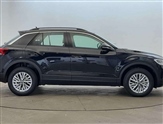 Volkswagen T-Roc Image 4