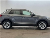 Volkswagen T-Roc Image 4