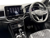 Volkswagen T-Roc Image 2