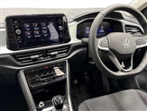Volkswagen T-Roc Image 2